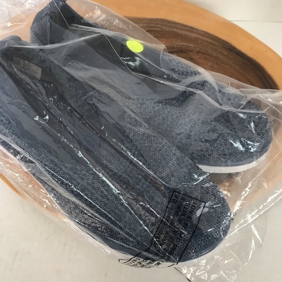 Comfortview Nova Navy Blue Sneaker NEW! - Picture 3 of 5